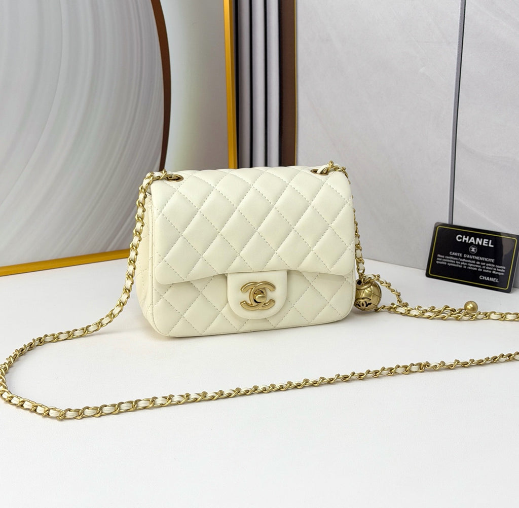 Chanel 2.55 Reissue Flap Bag – Quilted Leather Luxury Shoulder Bag