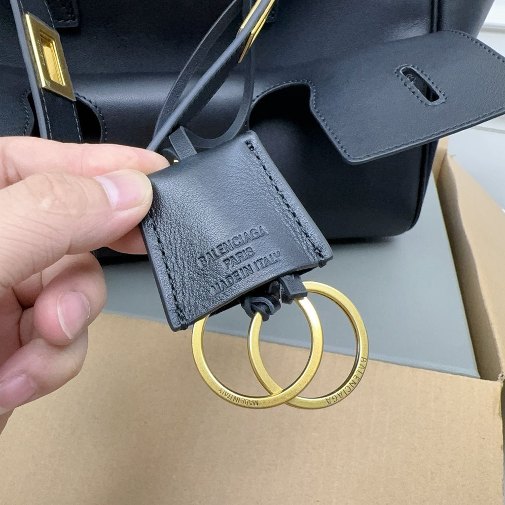 Balenciaga Bel Air Medium Carry All Bag