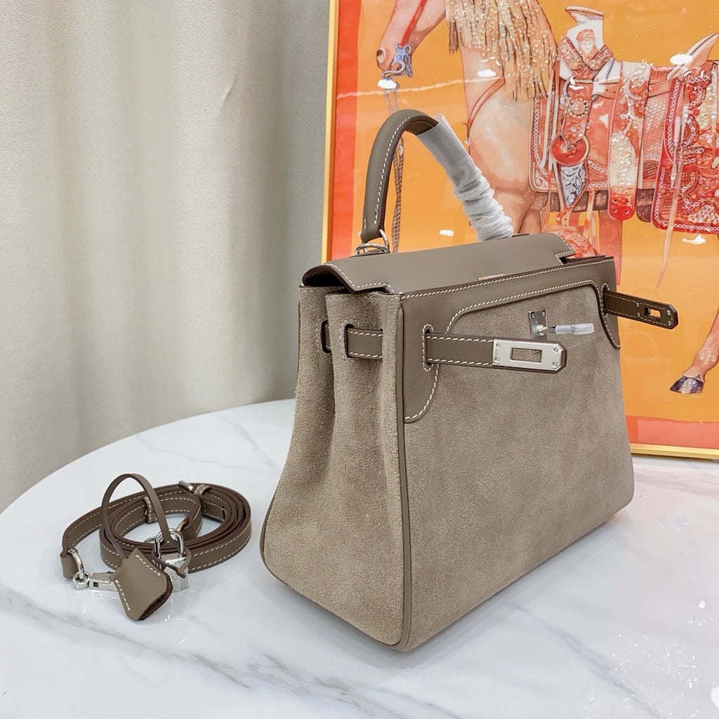 Hermès Kelly Bag – Authentic Luxury Leather Top Handle Handbag