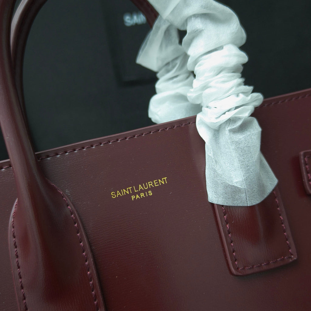 Saint Laurent Sac de Jour – Leather Top Handle Bag