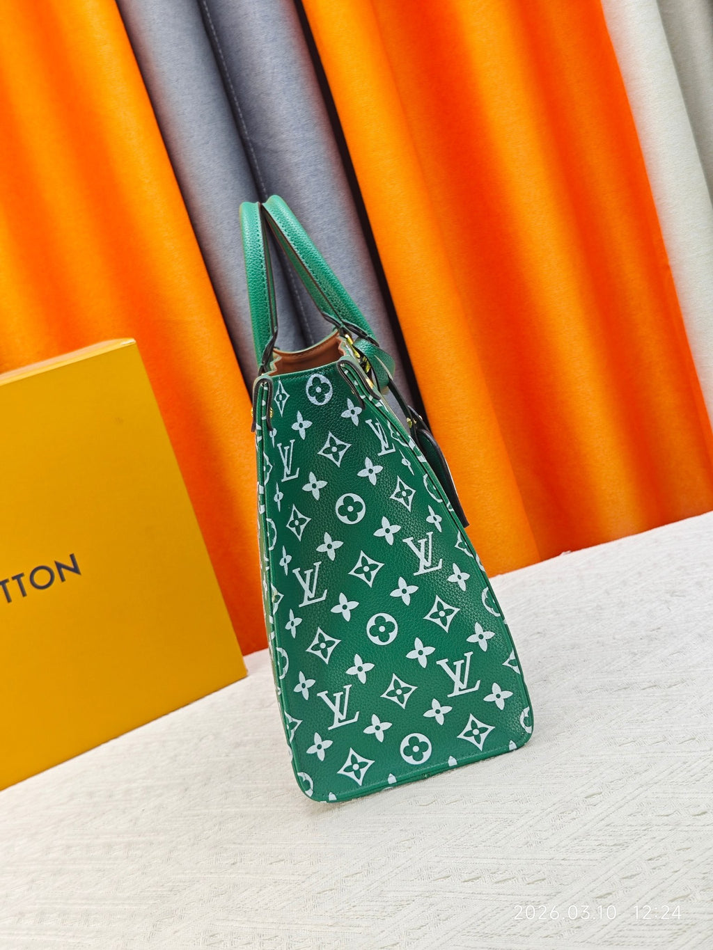 Louis Vuitton OnTheGo MM Monogram Canvas Tote Bag – Authentic Luxury Handbag