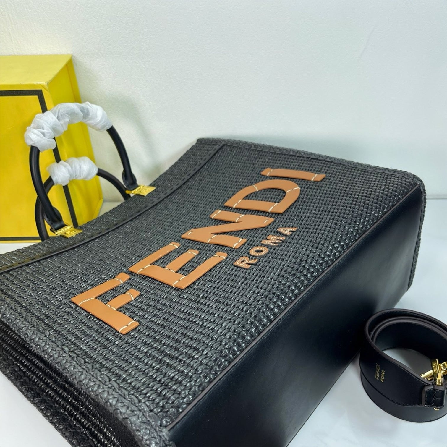 Fendi Sunshine Medium Tote