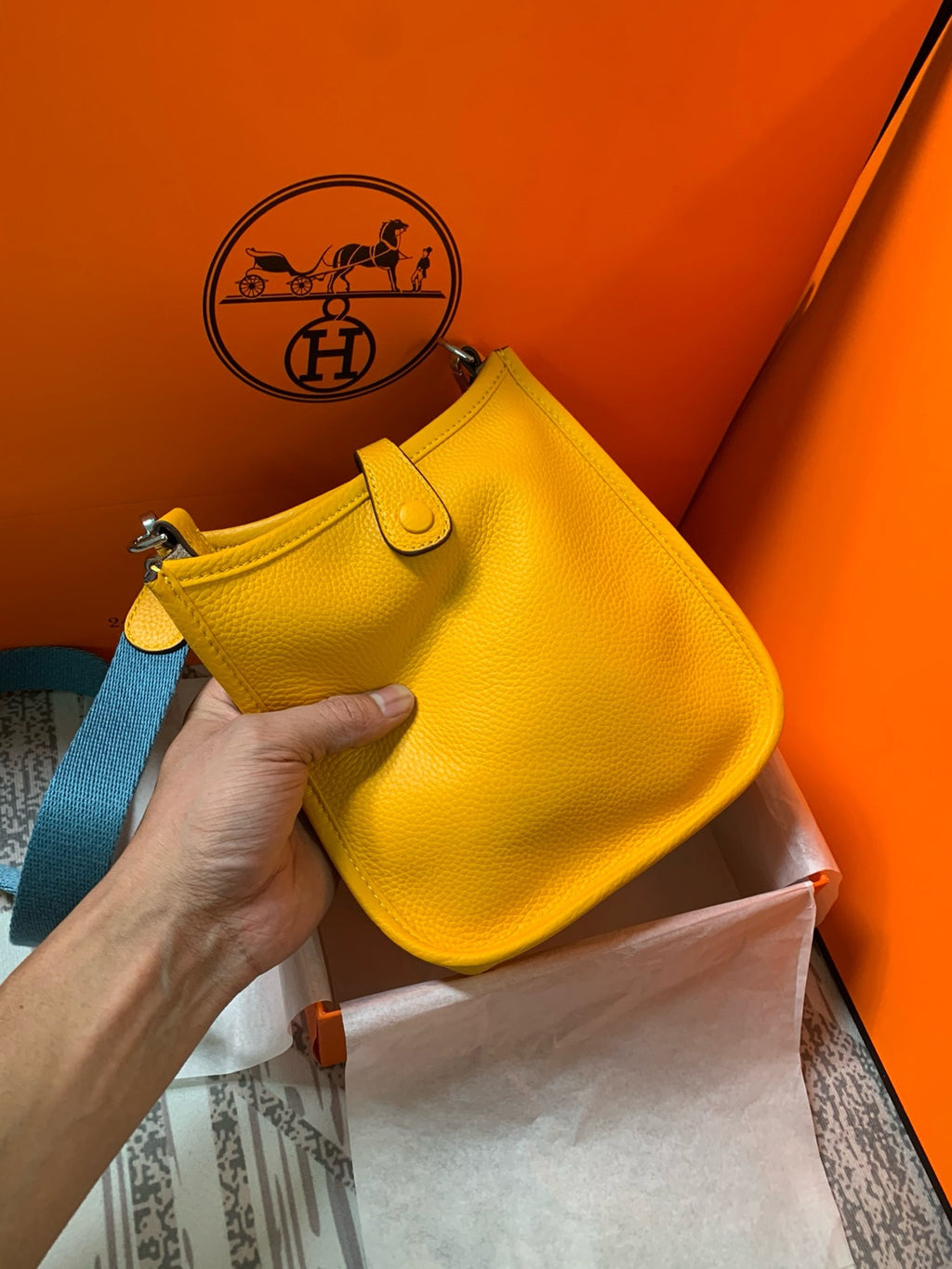 Hermès Evelyne Bag – Luxury Leather Crossbody Bag