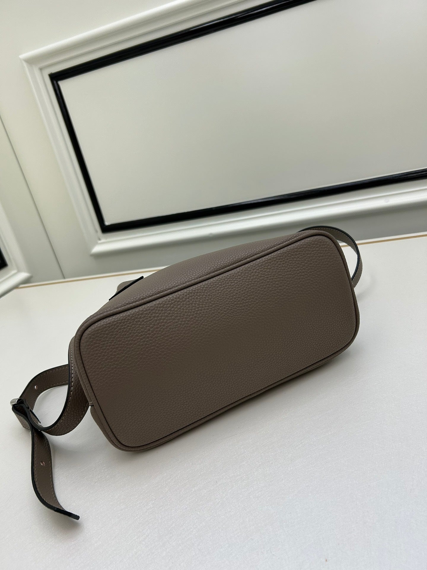 Prada Re-Edition 1995 Mini Bag – Authentic Saffiano Leather Luxury Handbag
