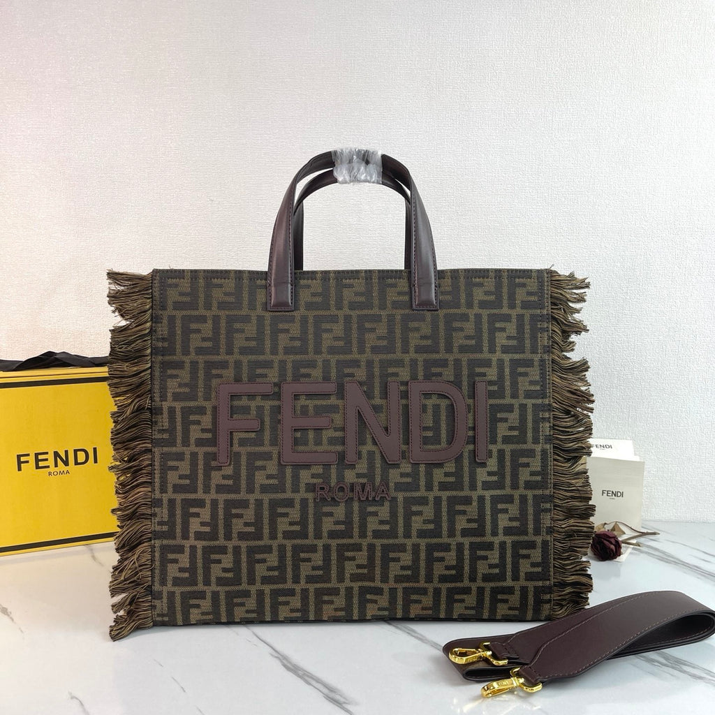 Fendi Sunshine Medium Tote