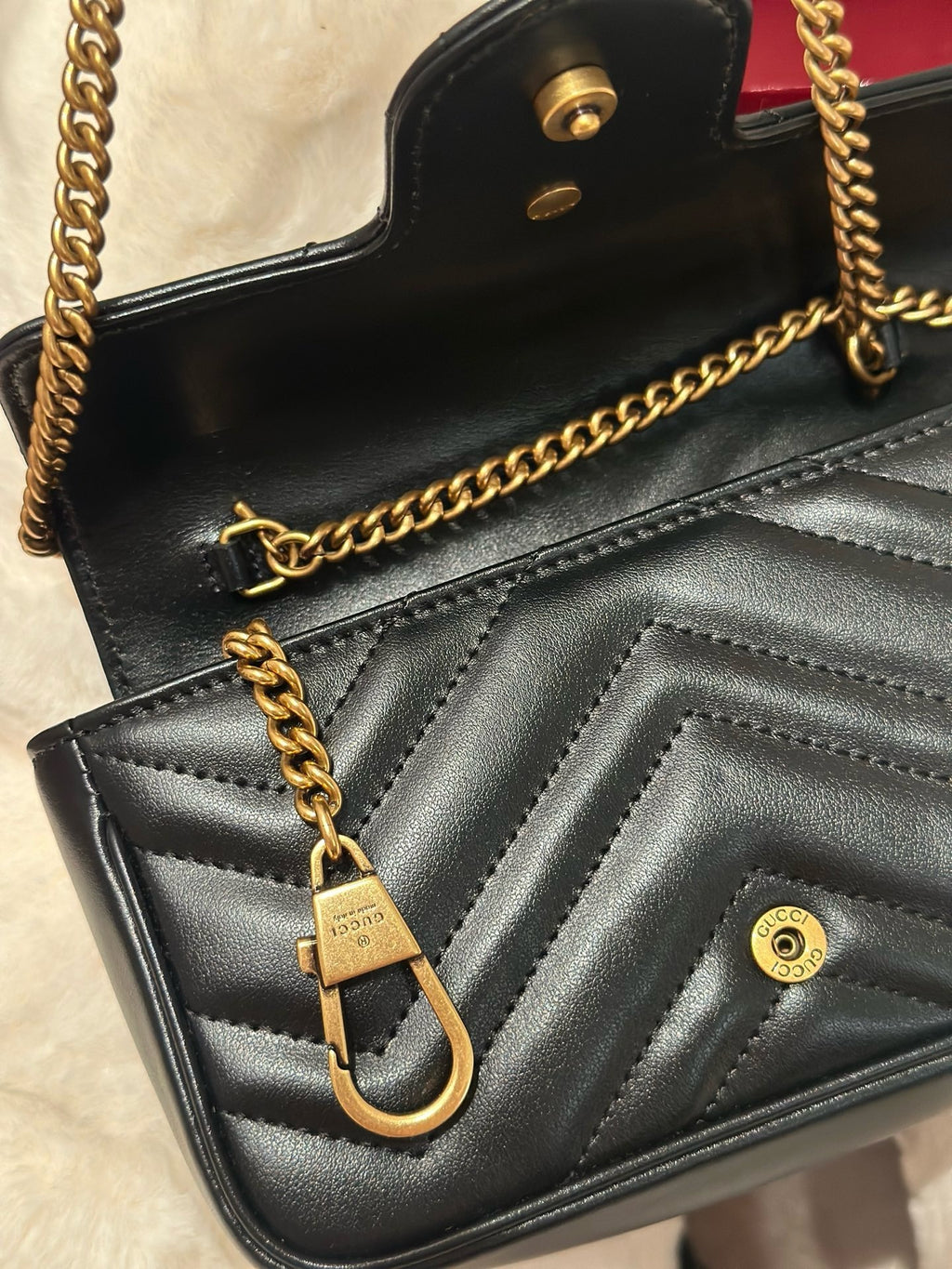 Gucci GG Marmont Small Shoulder Bag
