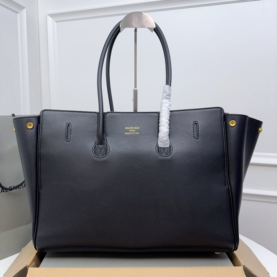Balenciaga Bel Air Medium Carry All Bag