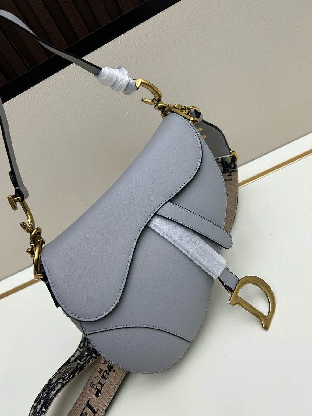 Dior Saddle Bag – Luxury Leather Shoulder & Crossbody Handbag