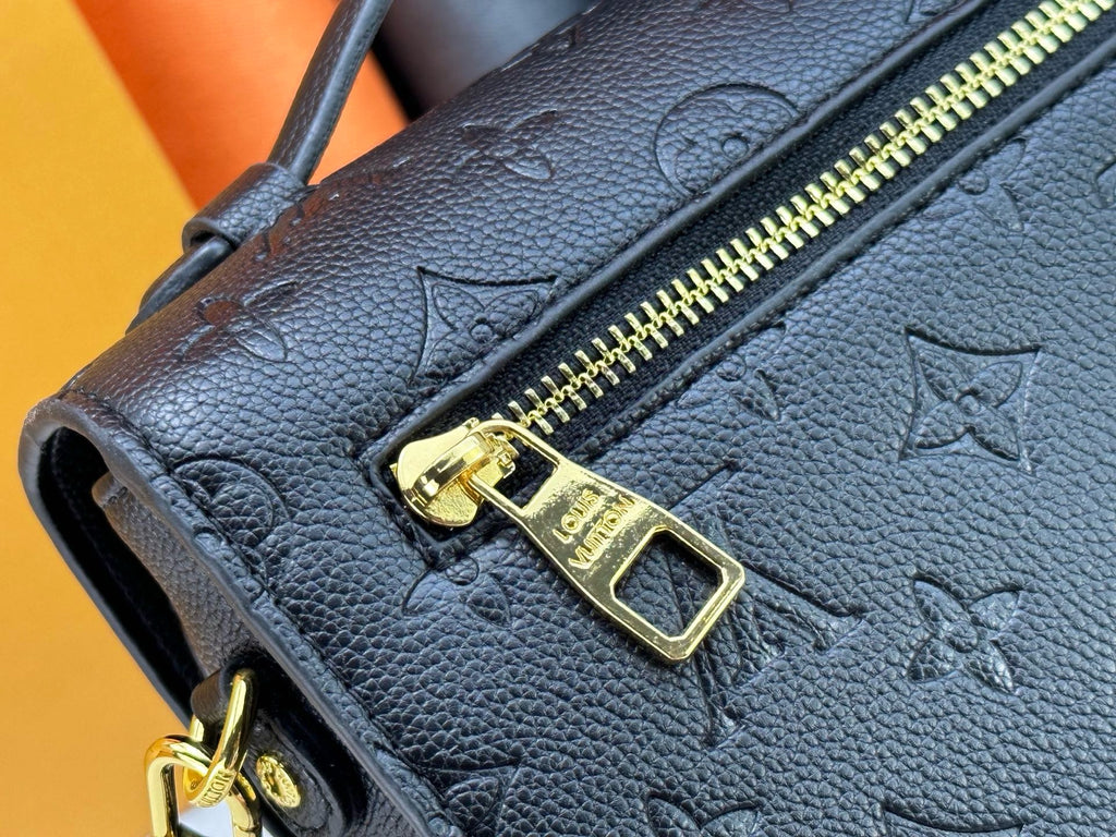 Louis Vuitton Pochette Métis Monogram Canvas Handbag – Luxury Crossbody Satchel